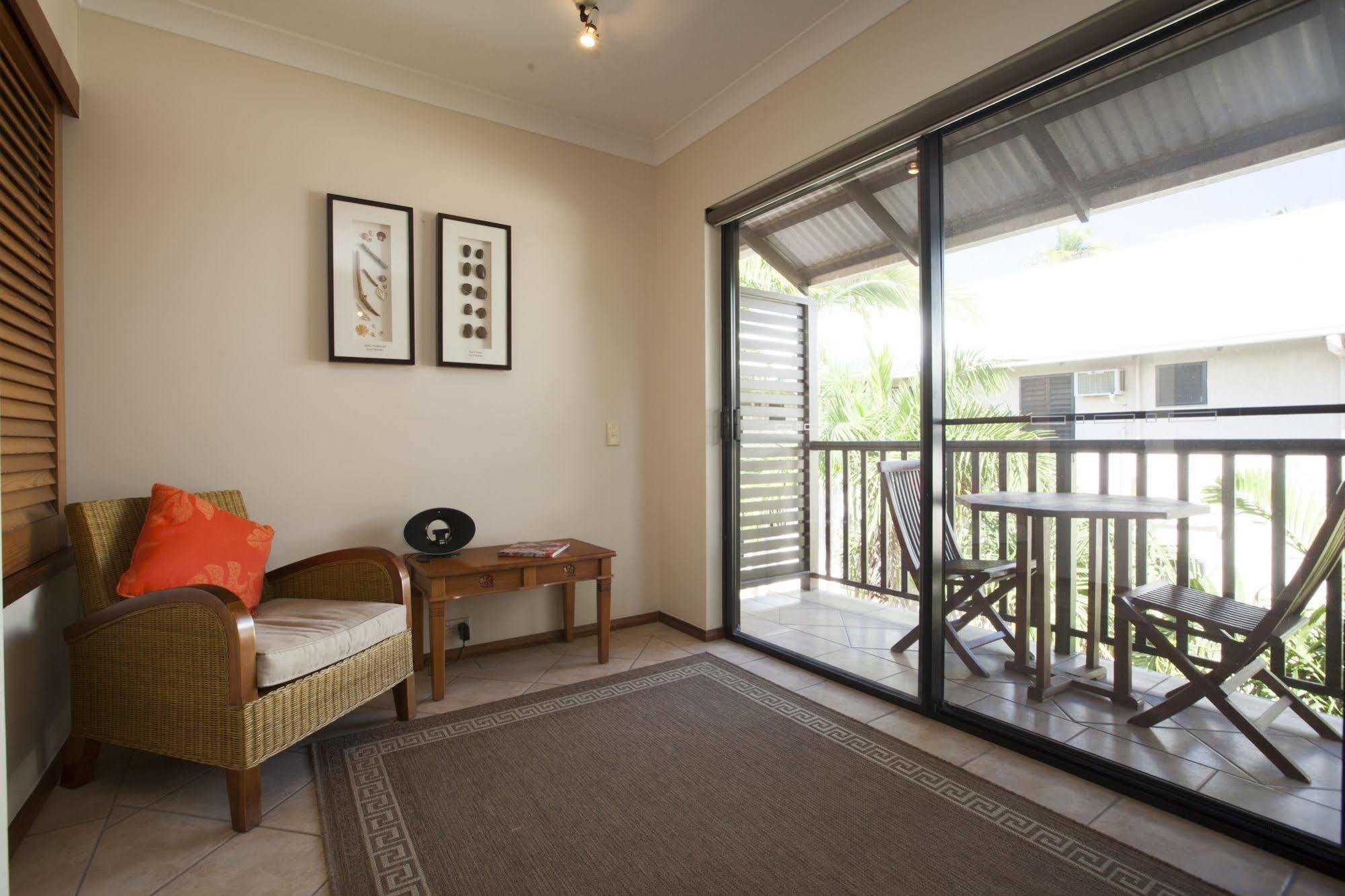 Seascape Holidays - Hibiscus Port Douglas Extérieur photo